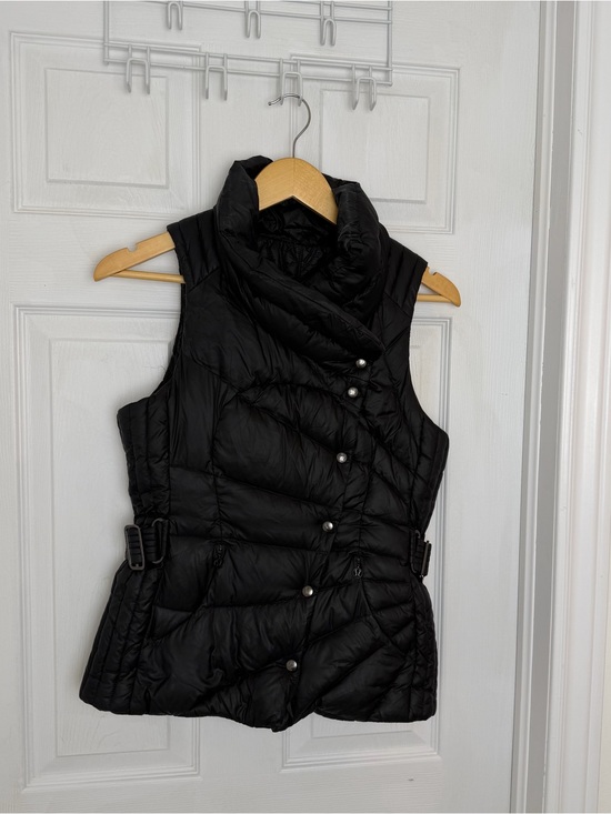 lululemon athletica Jackets & Blazers - Lululemon Athletica GET DOWN Puffer Vest Black